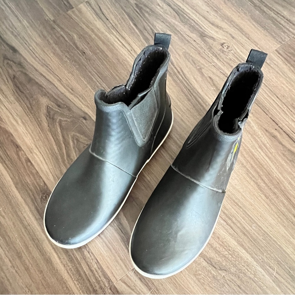 Sperry Black Rubber Boots - Size 7